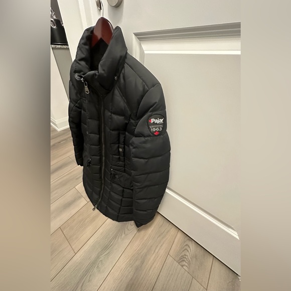 LIKE NEW - Pajar Jacket - Picture 2 of 4